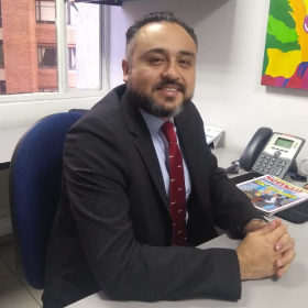 Camilo Callejas Rivera graduado universidad EAN Secretaría Hacienda
