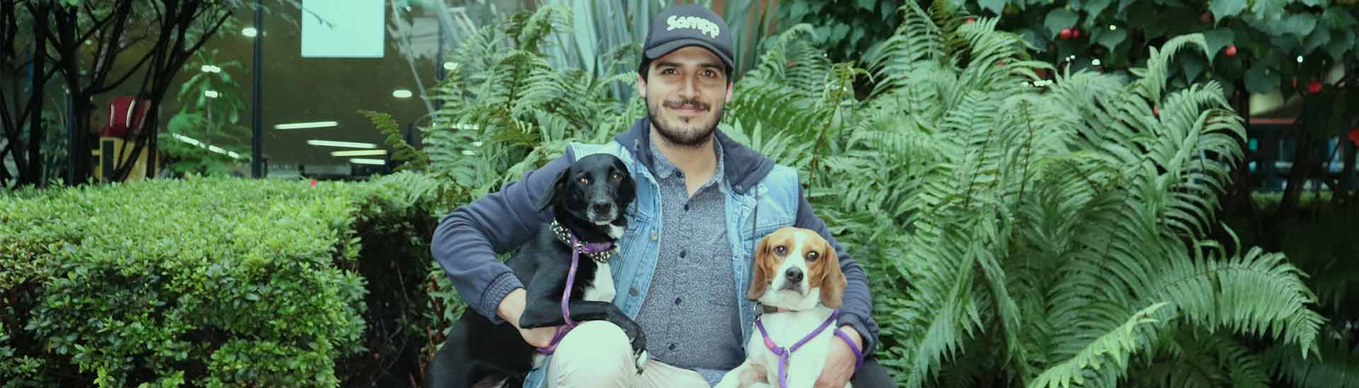 Josué Caride, Lola y Kika.
