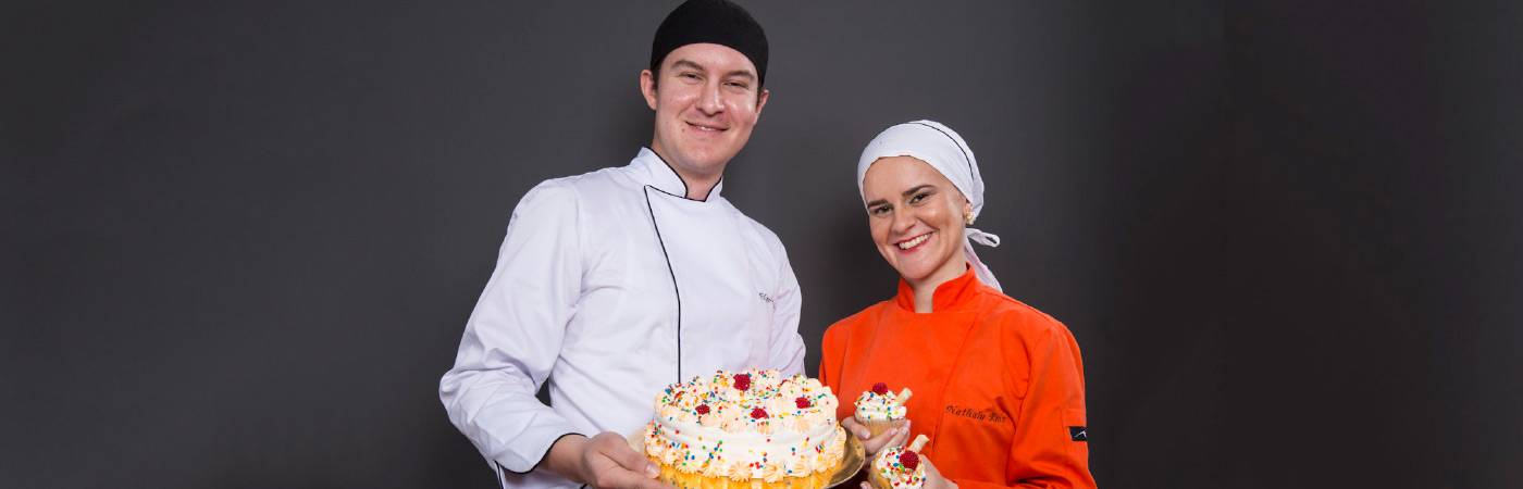 Nathaly y Édgar Ruiz son los creadores de Hermanos Pastel proyecto Universidad EAN