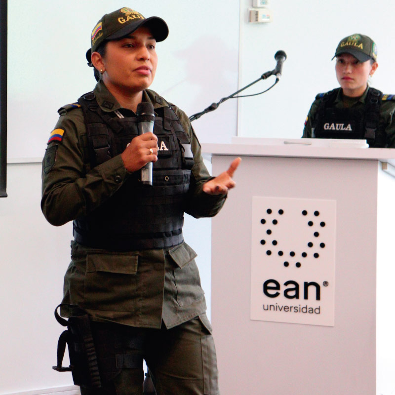 Universidad Ean organizó conferencias sobre seguridad. 