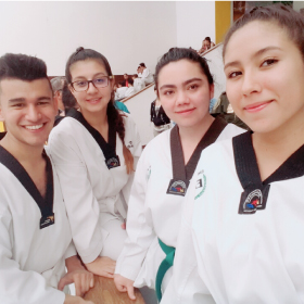 estudiantes de la Universidad EAN se destacan en Taekwondo