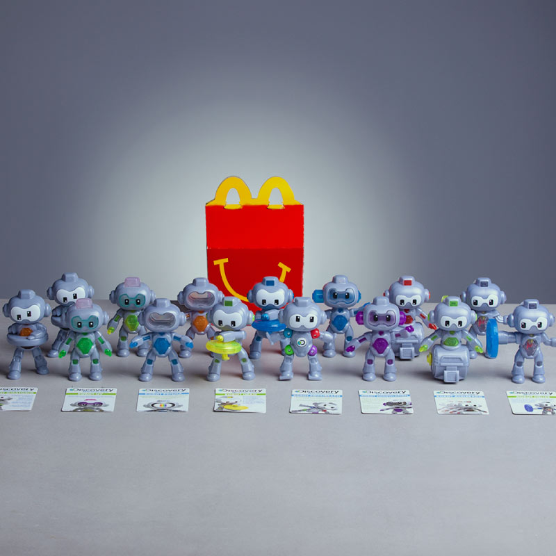 Juguetes de la Cajita Feliz de McDonald's en alianza con Geek Girls.
