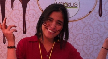 Stefany Martínez egresada de la maestría en Creación y Dirección de Empresas de la Universidad EAN da vida a Kaoxue